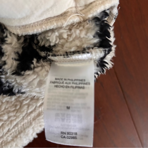 $169 Lucky Brand Geo Print Faux Fur Sherpa Jacket white black size M - Picture 9 of 9